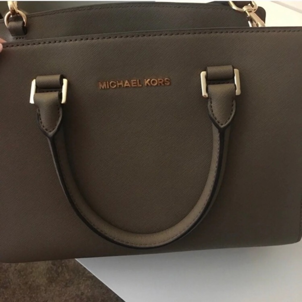 Michael Kors purse